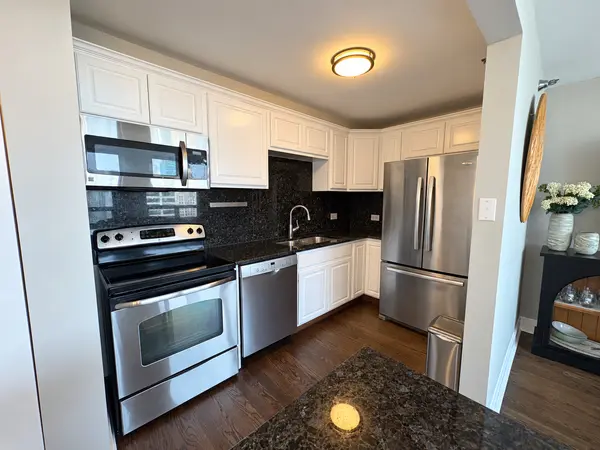 440 N Wabash AVE #4710, Chicago, IL 60611