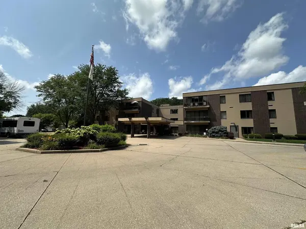 1801 AVENUE G, Sterling, IL 61081