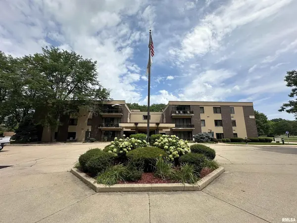 1801 AVENUE G, Sterling, IL 61081