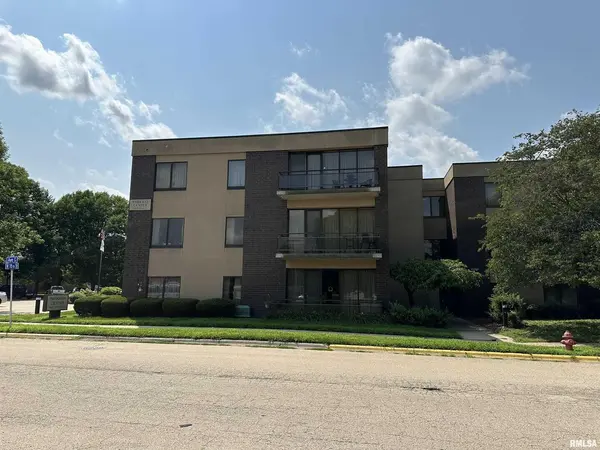 1801 AVENUE G, Sterling, IL 61081