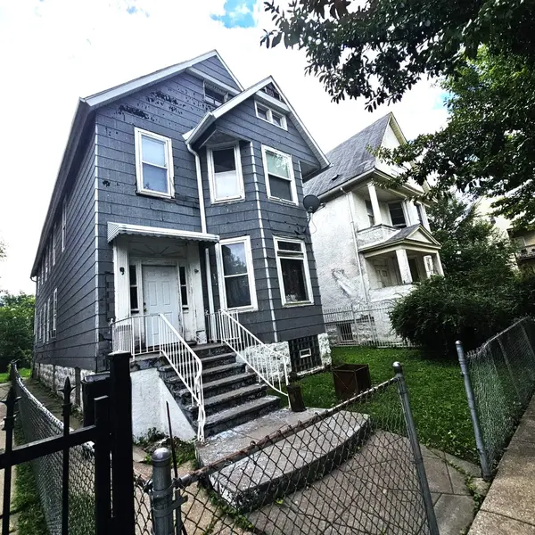 319 N Lotus AVE, Chicago, IL 60644