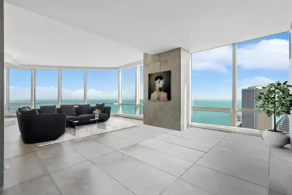 401 N Wabash AVE #84F, Chicago, IL 60611