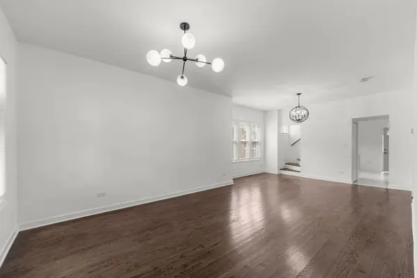 2208 N Lavergne AVE, Chicago, IL 60639