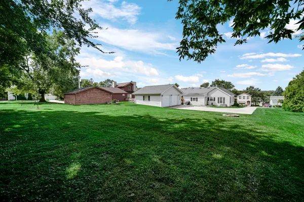 624 S Hamilton ST, Lockport, IL 60441