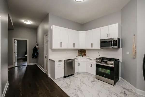 735 E 50th ST #2, Chicago, IL 60615