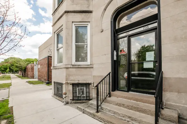 735 E 50th ST #2, Chicago, IL 60615