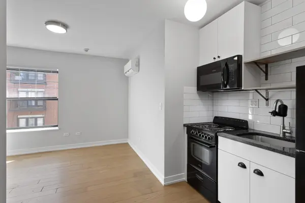6019 N Winthrop AVE #403, Chicago, IL 60660