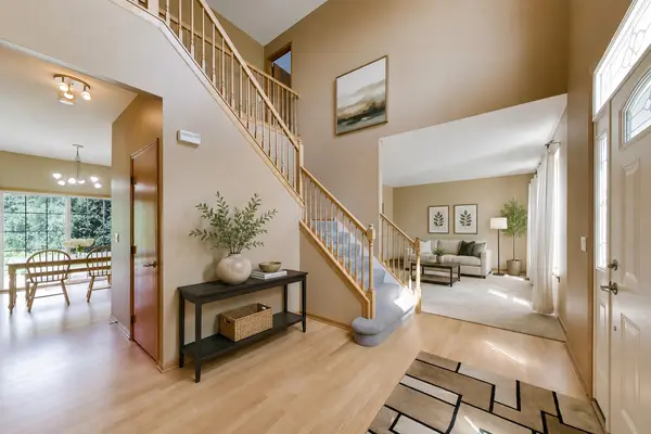 14106 Glenwood CT, Libertyville, IL 60048