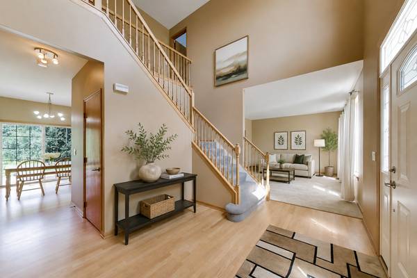 14106 Glenwood CT, Libertyville, IL 60048