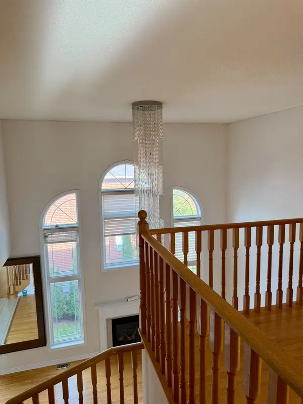 119 Laurendale AVE, Georgina, ON L4P 0C4