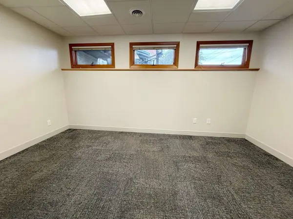 712 E Broadway ST, Decorah, IA 52101