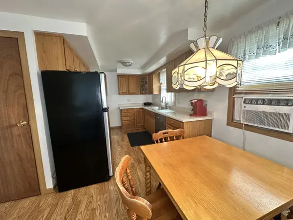 1064 Albin DR, La Porte, IN 46350