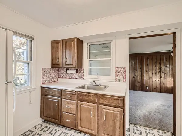 6617 Ronald PL, Brooklyn Park, MN 55428