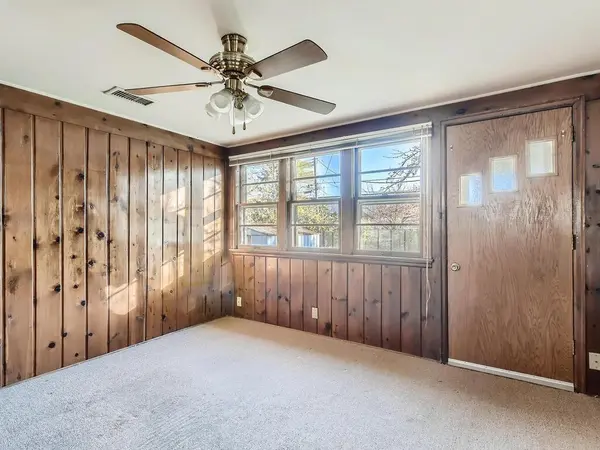6617 Ronald PL, Brooklyn Park, MN 55428