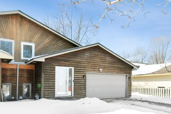 2016 108th LN NW,  Coon Rapids,  MN 55433