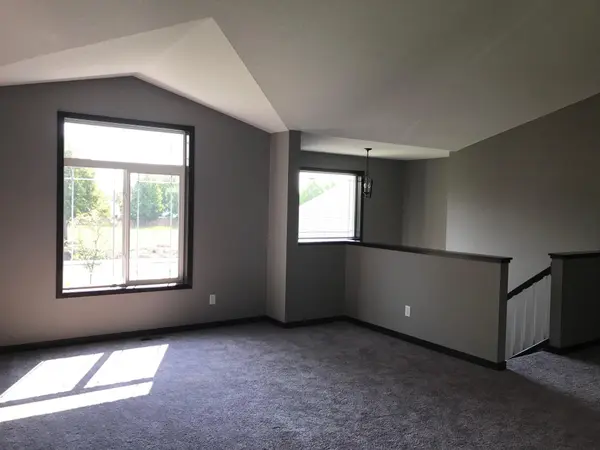 6886 376th ST, North Branch, MN 55056