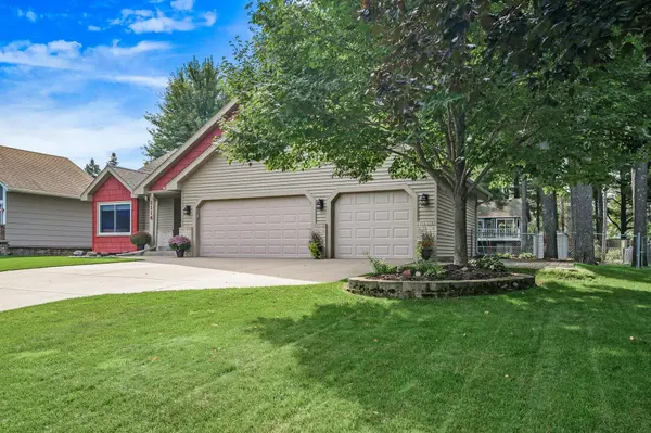 2114 142nd LN NW, Andover, MN 55304