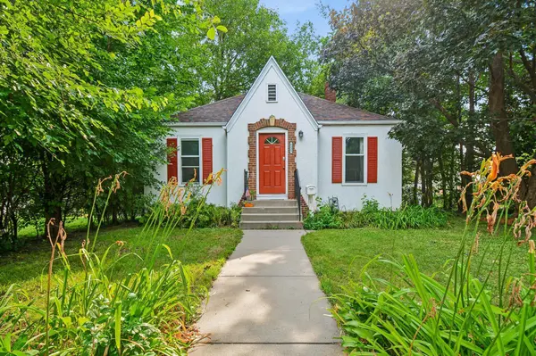 6533 Bloomington AVE, Richfield, MN 55423