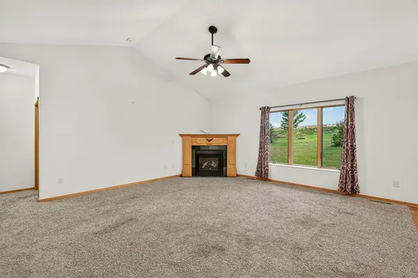 1908 Country View DR, Saint Charles, MN 55972