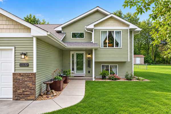 11182 Woods Edge AVE, Becker, MN 55308
