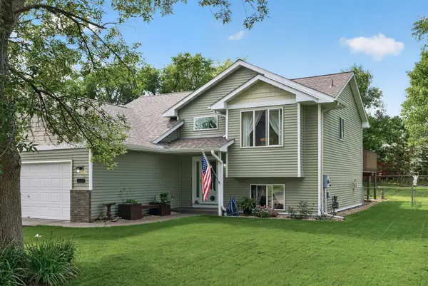 11182 Woods Edge AVE, Becker, MN 55308