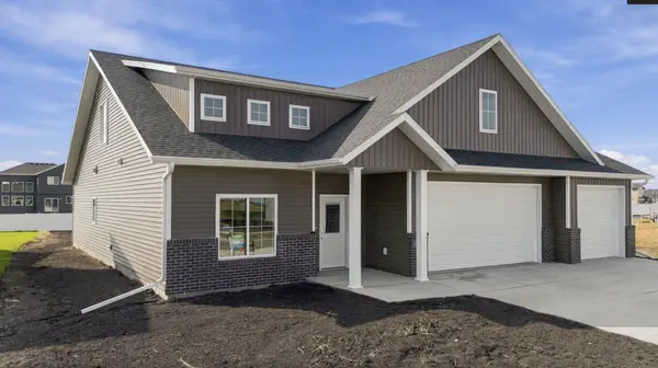 8439 61st ST S, Horace, ND 58047