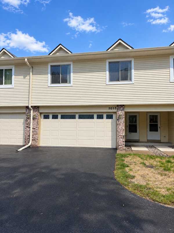 2053 Edgerton ST, Maplewood, MN 55117