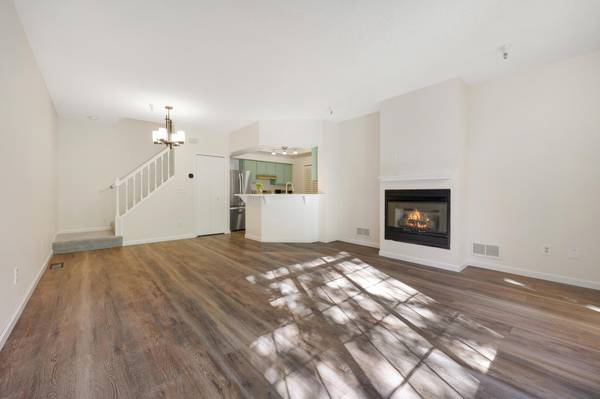 18088 Settlers WAY, Eden Prairie, MN 55347
