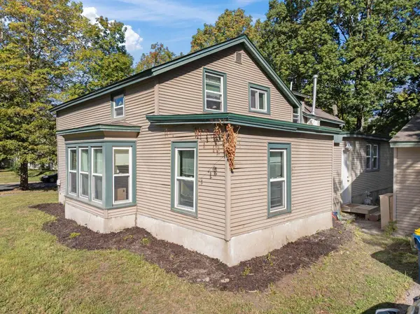519 College ST, Northfield, MN 55057