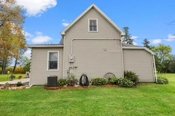 400 South RD, Centuria, WI 54824