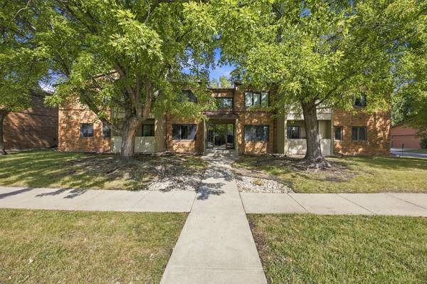 3237 17th AVE S #204, Fargo, ND 58103