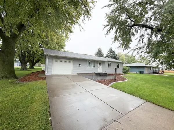 612 11th ST, Brewster, MN 56119