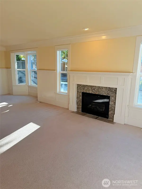 1601 Lyons AVE NE, Renton, WA 98059