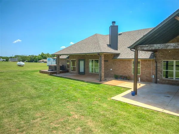 18900 Pawnee Creek RD, Cashion, OK 73016