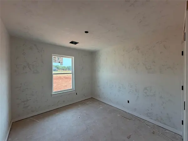 2217 Winter Ridge RD, Blanchard, OK 73010
