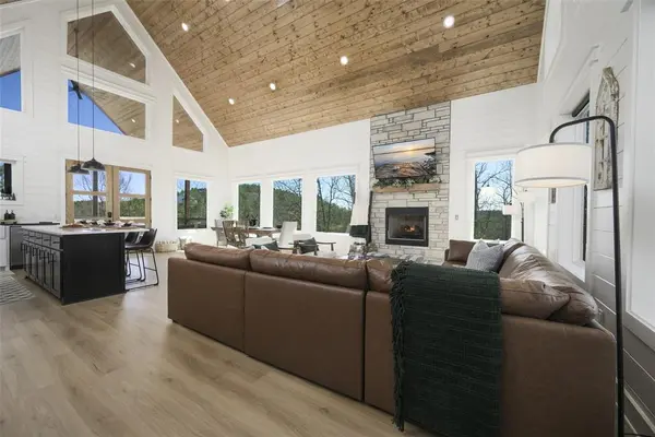 763 Evergreen Vista LOOP, Broken Bow, OK 74728