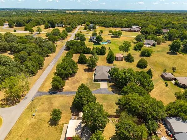 43343 Birchwood DR, Tecumseh, OK 74873