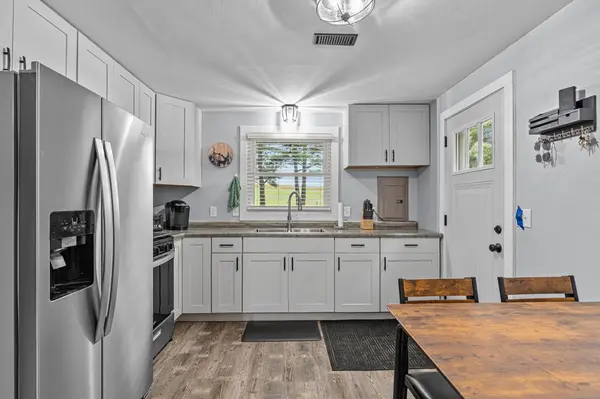 W5802 OXBOW TRL, Princeton, WI 54968-8308