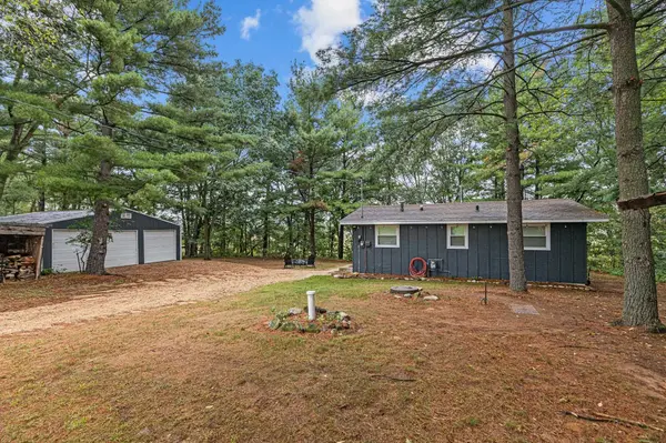 W5802 OXBOW TRL, Princeton, WI 54968-8308