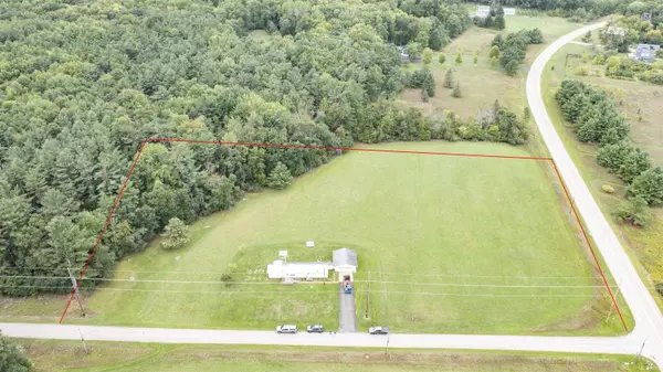 N7791 TRESNESS RD, Iola, WI 54945
