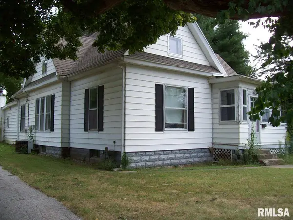 216 S MAIN ST, Winchester, IL 62694