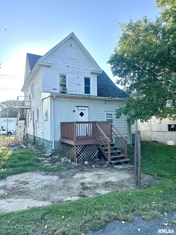 215 Hardin AVE, Jacksonville, IL 62650