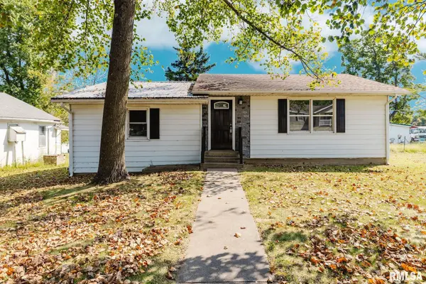 317 N BROADWAY ST, Goreville, IL 62939