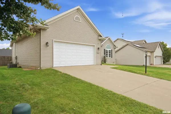816 AGNES ST, Washington, IL 61571