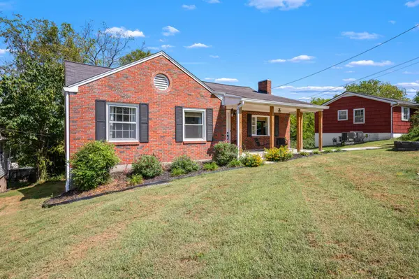 412 Lehman St, Woodbury, TN 37190