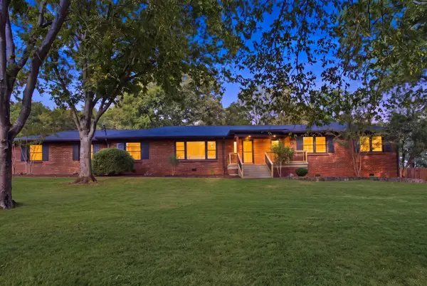 225 Peeler Trl, Madison, TN 37115
