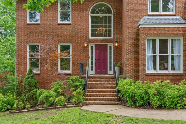 1908 Windy Oaks Lane, Hixson, TN 37343
