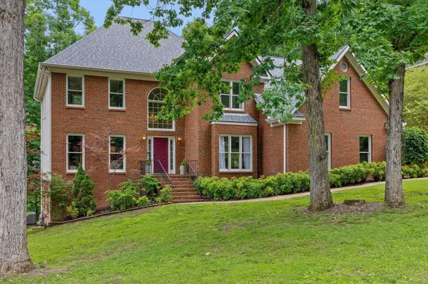 1908 Windy Oaks Lane, Hixson, TN 37343