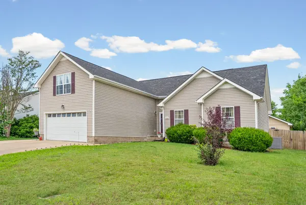 3795 Madeline Ct, Clarksville, TN 37042