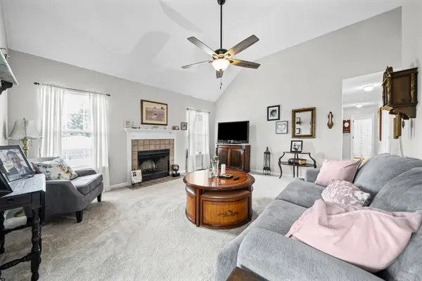3795 Madeline Ct, Clarksville, TN 37042